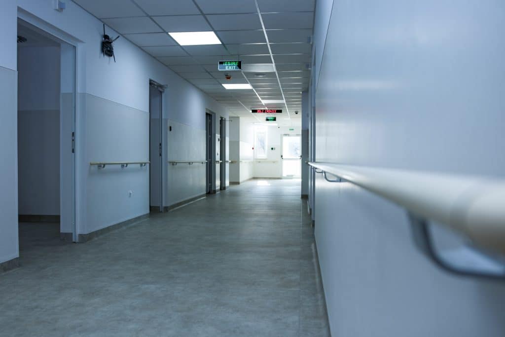 Covor PVC, tapet PVC, mana curenta, Clinica medicală „Sfântul Nicolae”, Botoșani
